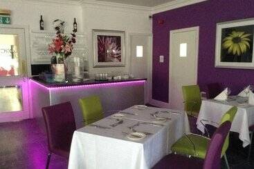 هتل The Clubhouse B&b
