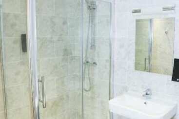 هتل The Clubhouse B&b