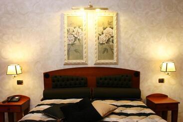 هتل Columbia Wellness & Spa