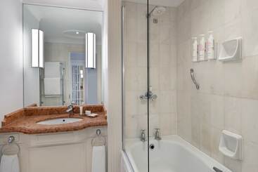 Delta Hotels By Marriott Birmingham