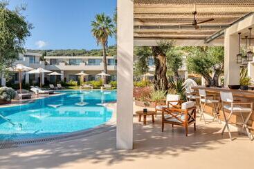 هتل Domes Miramare, A Luxury Collection Resort, Corfu   Adults Only