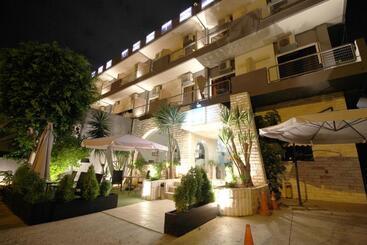 هتل Galini Palace