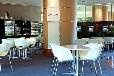 هتل Hilton Tokyo Narita Airport