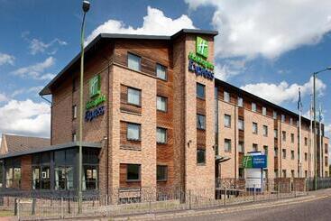 هتل Holiday Inn Express Hemel Hempstead, An Ihg