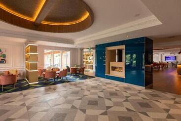 Отель Holiday Inn Guildford, An Ihg