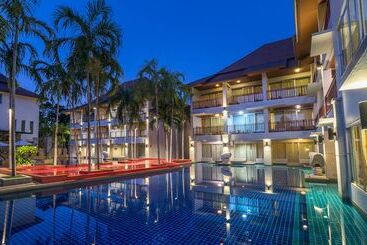 هتل Lanta Sand Resort & Spa
