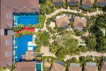 هتل Lanta Sand Resort & Spa