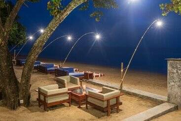 هتل Lanta Sand Resort & Spa