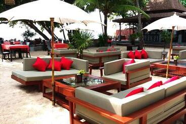 هتل Lanta Sand Resort & Spa