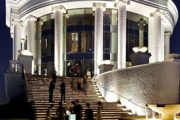 هتل Lebua At State Tower