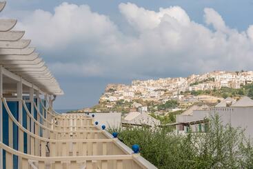 Maritalia Hotel Club Village   All Inclusive