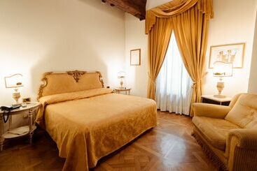 هتل Palazzo Alexander