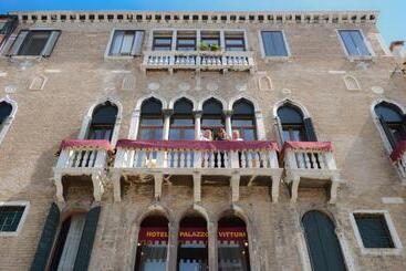 هتل Palazzo Vitturi