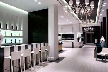 Pelagos Suites Hotel & Spa