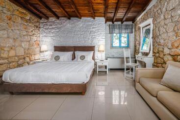 Petrino Eco Village - Afitos
