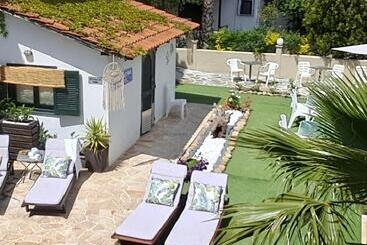 هتل Philoxenia Spa