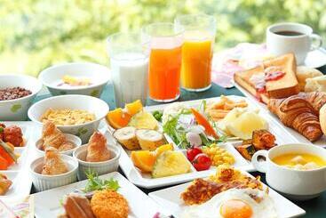هتل Grand Mercure Lake Biwa Resort & Spa