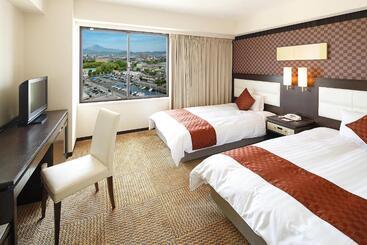 هتل Grand Mercure Lake Biwa Resort & Spa