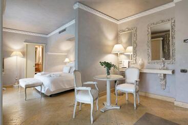 Hotel Romano Palace Luxury