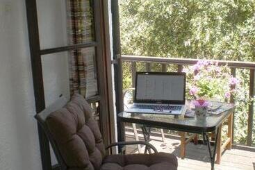 호텔 Summer Lodge