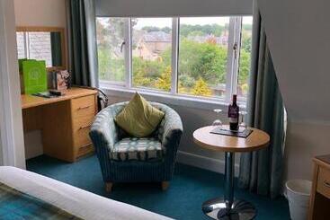 هتل The Clubhouse B&b