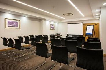 هتل Thistle London Holborn
