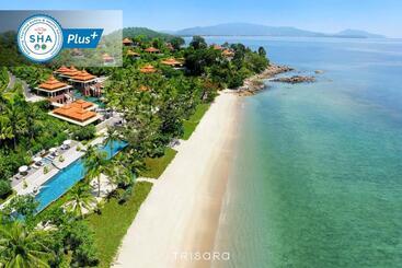 هتل Trisara Villas & Residences Phuket