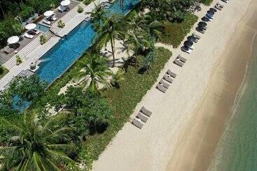 هتل Trisara Villas & Residences Phuket