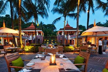 هتل Trisara Villas & Residences Phuket