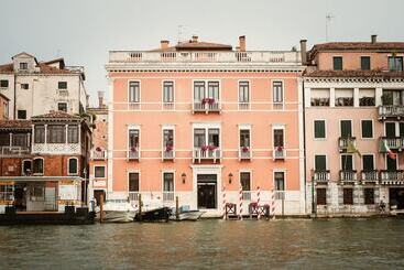 هتل Palazzo Barocci