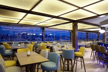 هتل Wyndham Grand Athens