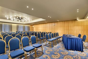 هتل Wyndham Grand Athens