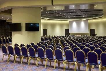 هتل Wyndham Grand Athens