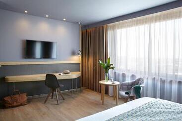 هتل Wyndham Grand Athens