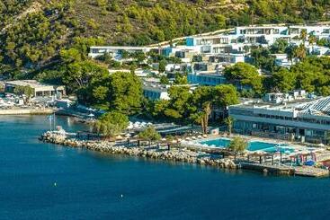 هتل Wyndham Loutraki Poseidon Resort