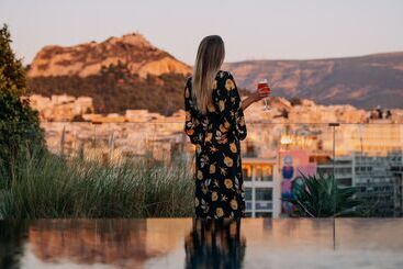 La Mirage Hotel