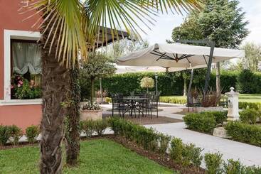 Park Hotel Villa Vicini
