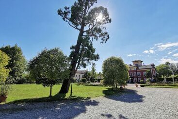 Park Hotel Villa Vicini