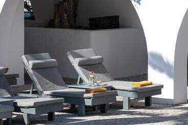 Santorini Kastelli Resort
