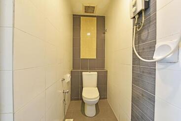 Avatarr Hotel By Oyo Rooms