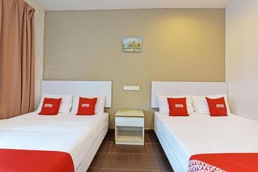 Avatarr Hotel By Oyo Rooms
