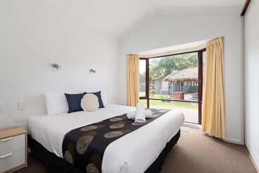 هتل Adelaide Caravan Park   Aspen Holiday Parks