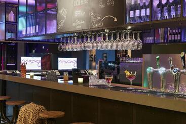 酒店 Moxy Amsterdam Schiphol Airport