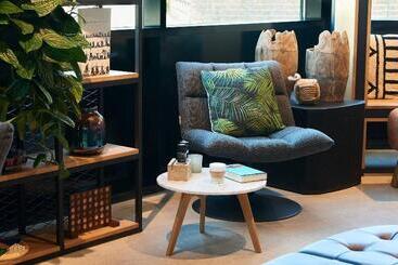 酒店 Moxy Amsterdam Schiphol Airport