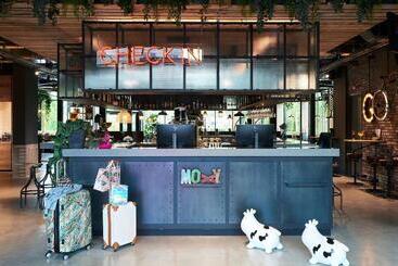 酒店 Moxy Amsterdam Schiphol Airport
