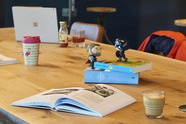 酒店 Moxy Amsterdam Schiphol Airport