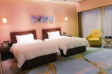 هتل The Pearl Boutique