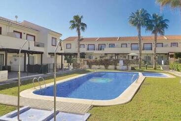 Nice Home In Ciudad Quesada With Kitchenette - Ciudad Quesada