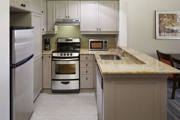 Homewood Suites By Hilton Monttremblant Resort