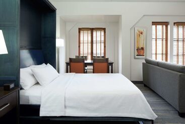 Homewood Suites By Hilton Monttremblant Resort